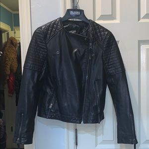 Women’s leather jacket